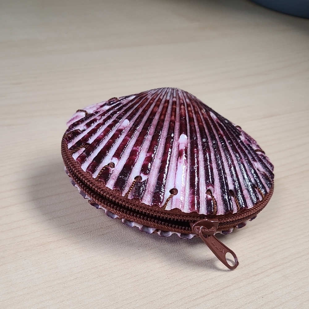 Shell-Shaped Brown and Purple Coin Purse